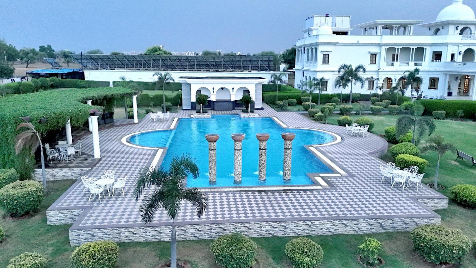 Umaid Farm Resort- A Legancy Vintage Stay In Jaipur Bagian luar foto