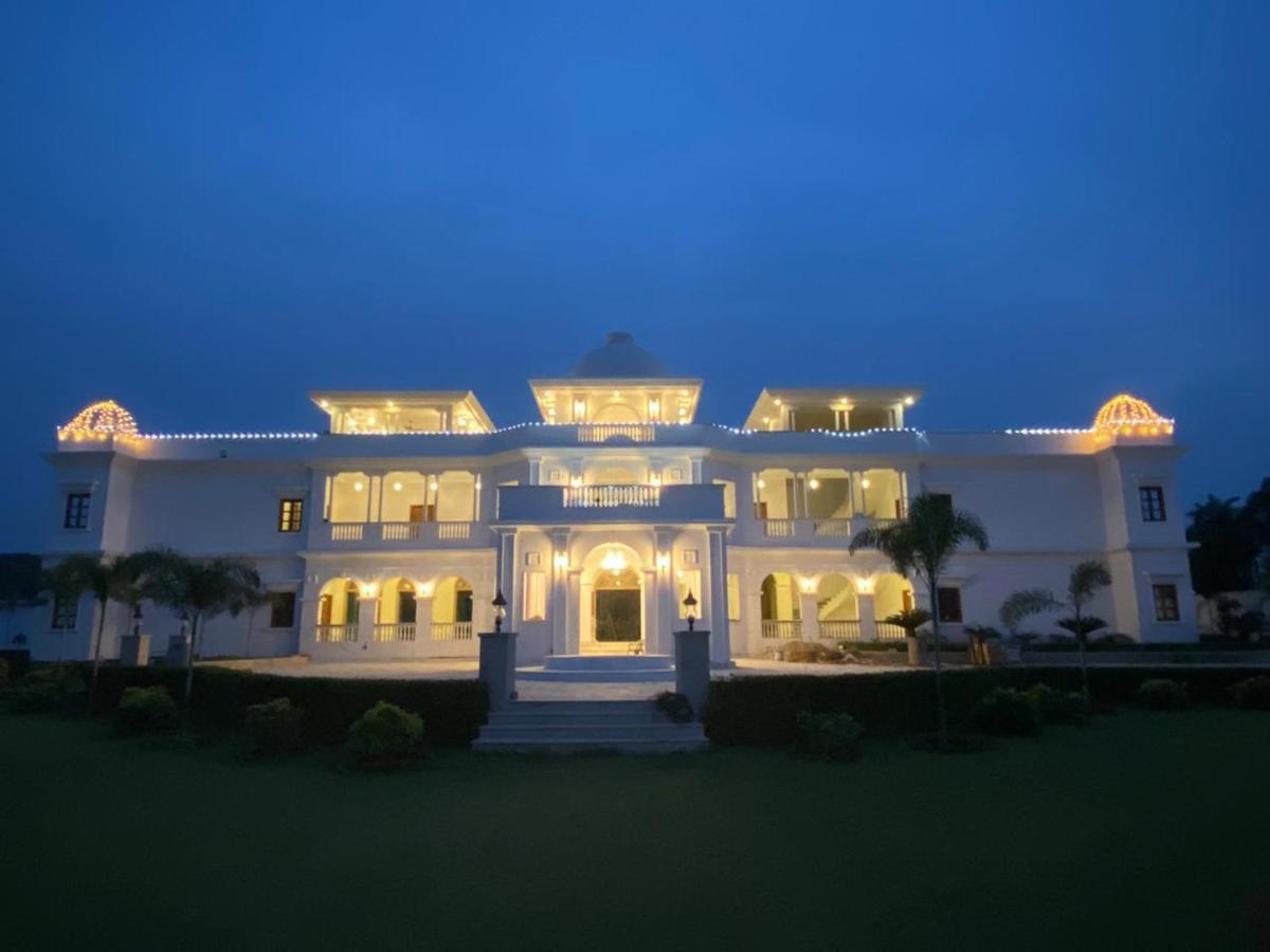 Umaid Farm Resort- A Legancy Vintage Stay In Jaipur Bagian luar foto